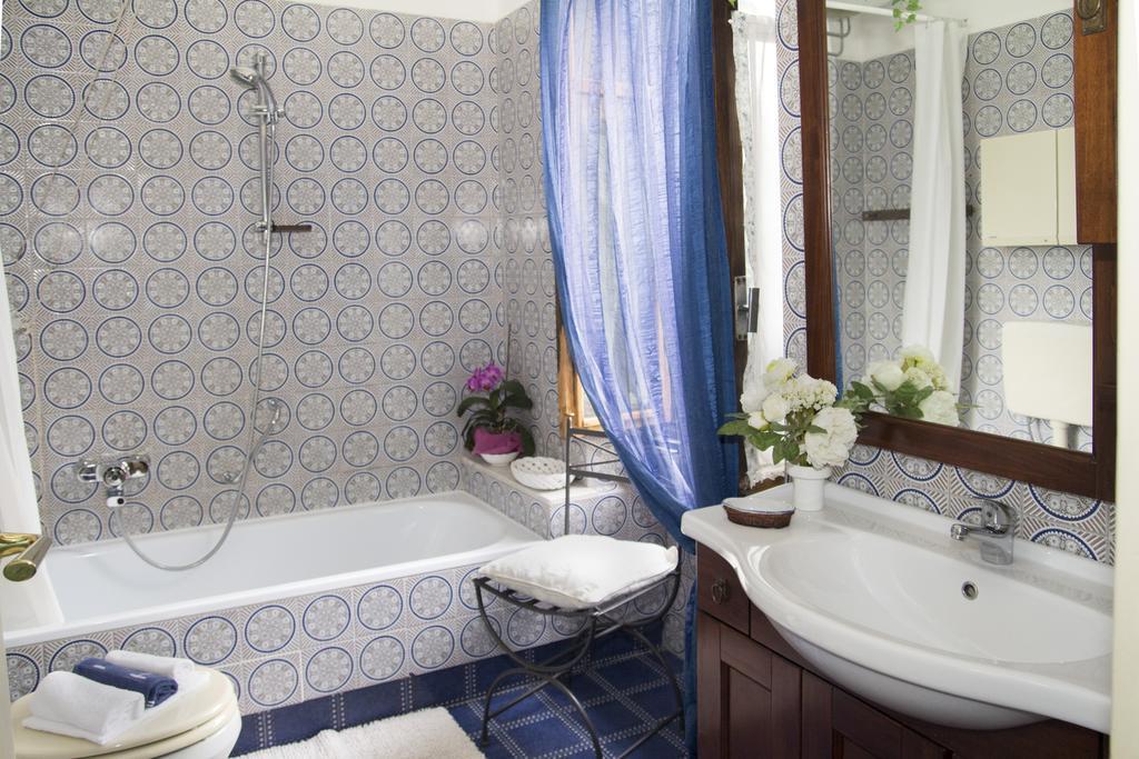 B&B Casa Carla Пинероло Номер фото