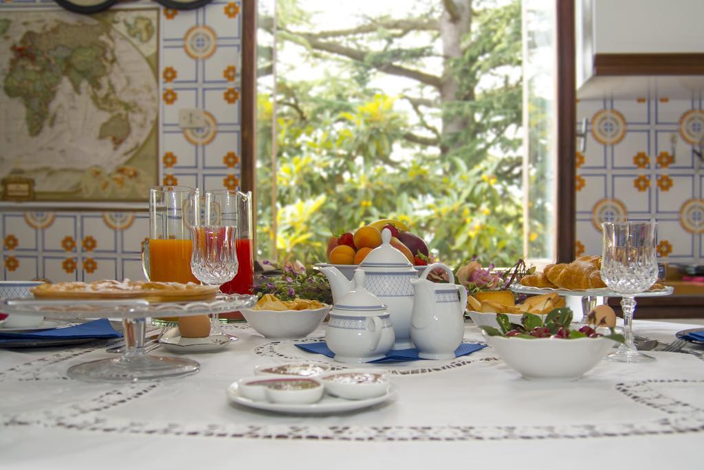 B&B Casa Carla Пинероло Экстерьер фото