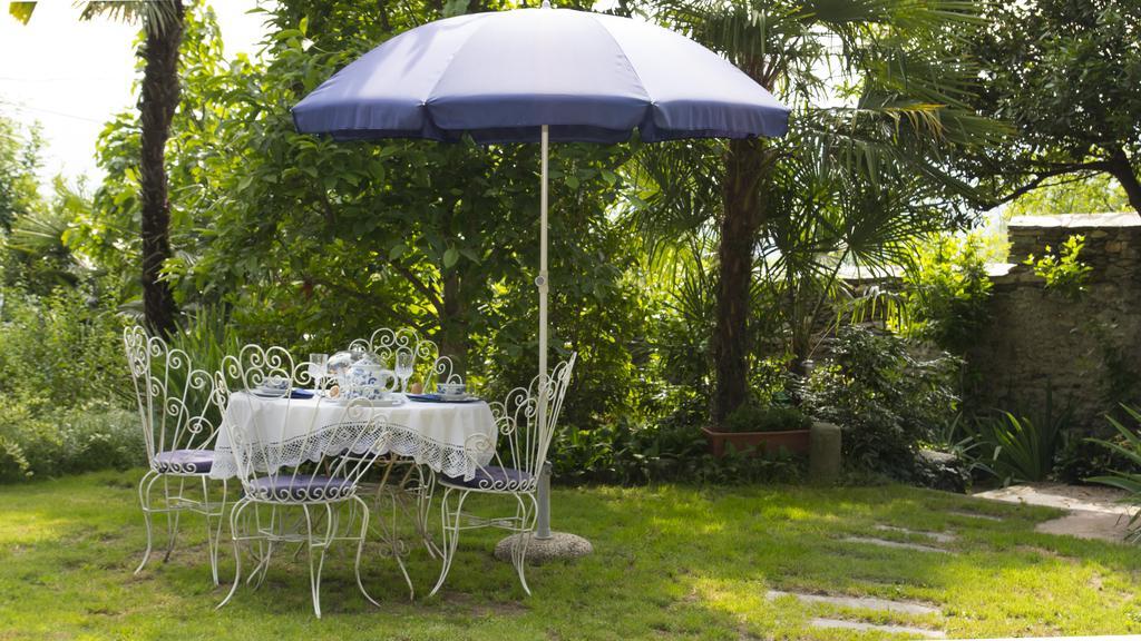 B&B Casa Carla Пинероло Экстерьер фото